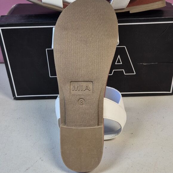 MIA Cindy Size 8M OR 9MWhite Sandal - New - Picture 4 of 7